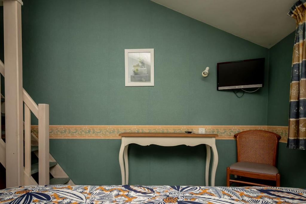 Logis Hotel Vannes Nord Le Clos Des Hortensias Locqueltas Exterior photo